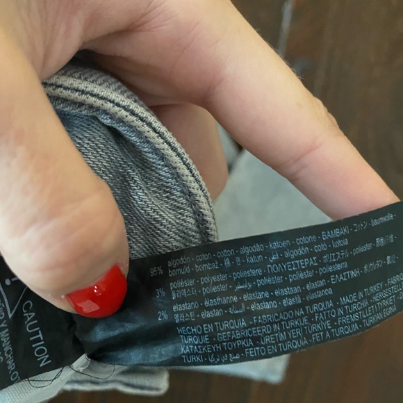 Zara jeans - Picture 3 of 3